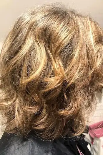 Zerzauste strubbelige Stufen